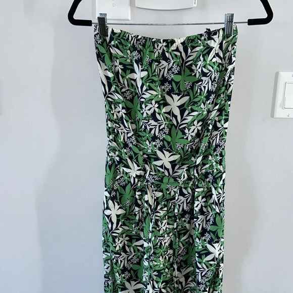 Velvet By Graham & Spencer Loretta Jumpsuit Green Jungle - Picture 6 of 11
